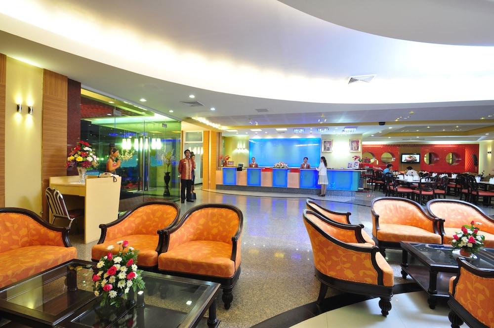 Bp Grand Suite Hotel Hat Yai Eksteriør billede